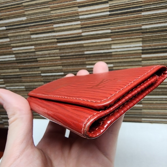 Vtg Louis Vuitton Red Epi 4 Ring Key Holder accessory - Picture 2 of 12